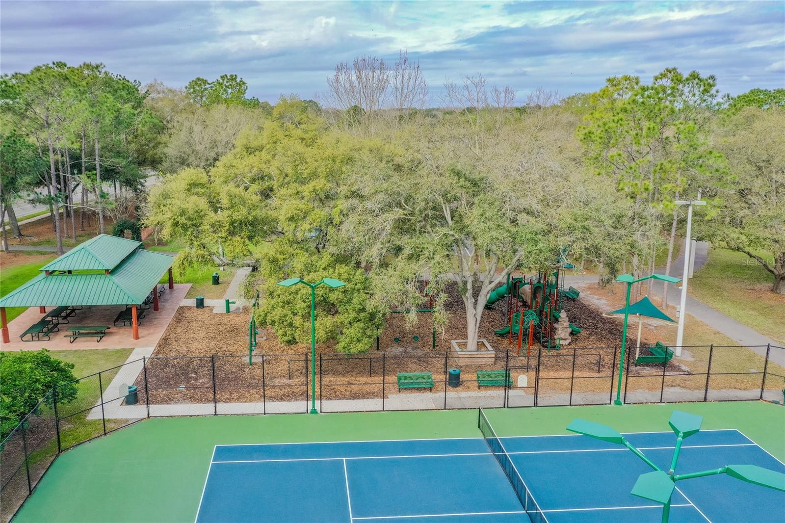 Image 97 of 98 For 17918 Holly Brook Drive