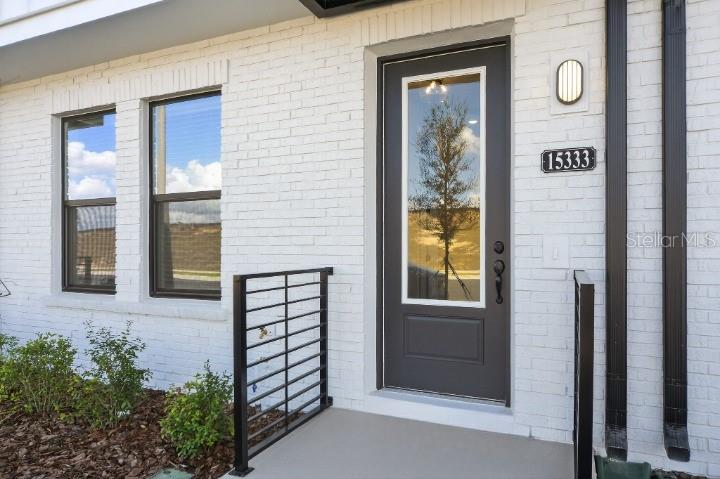 Image 4 of 31 For 15333 Hamlin Park Drive