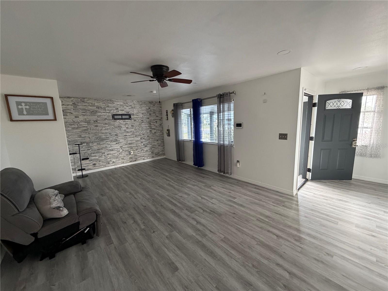 Image 2 of 10 For 1205 Hacienda Drive