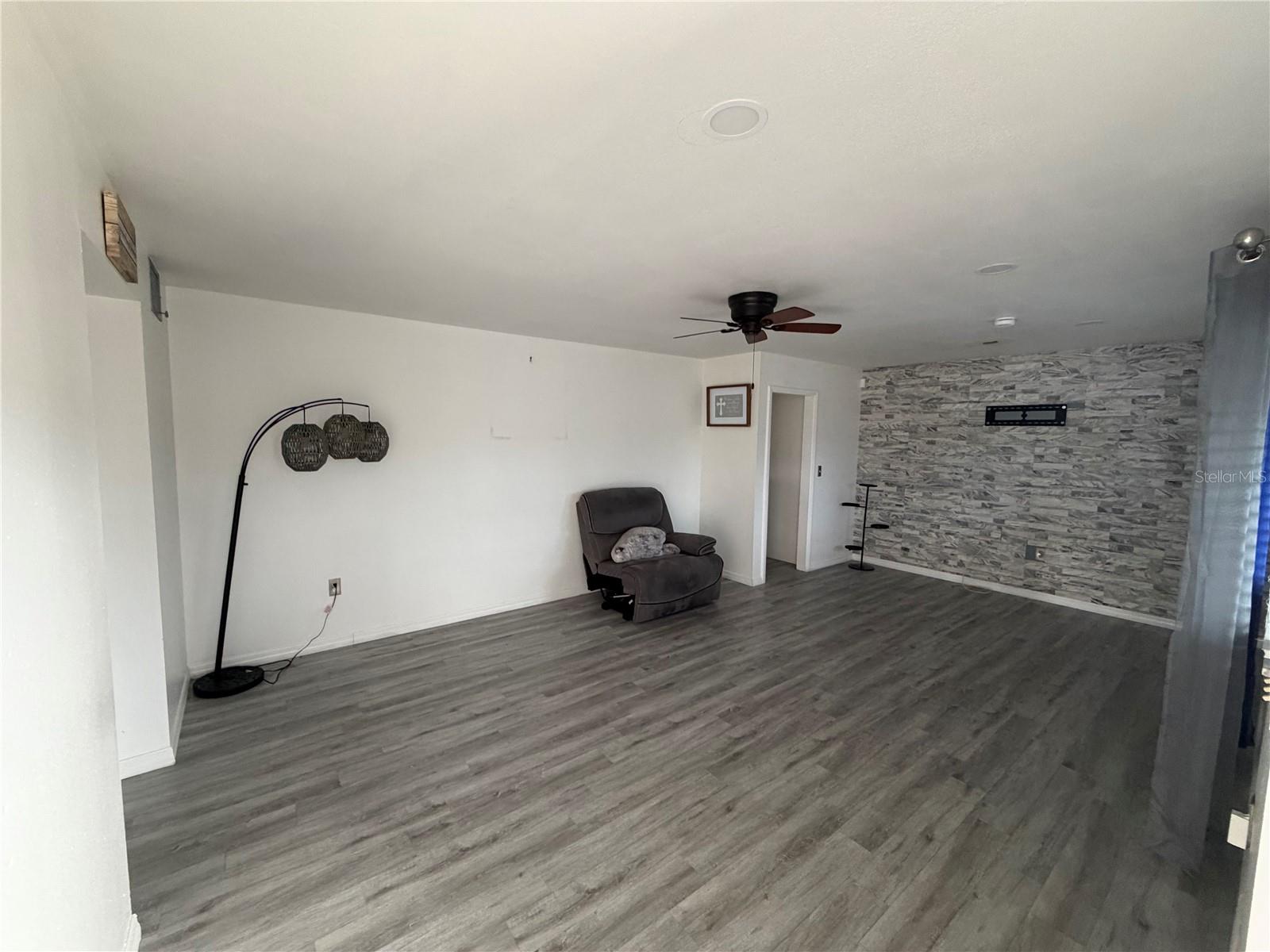 Image 3 of 10 For 1205 Hacienda Drive