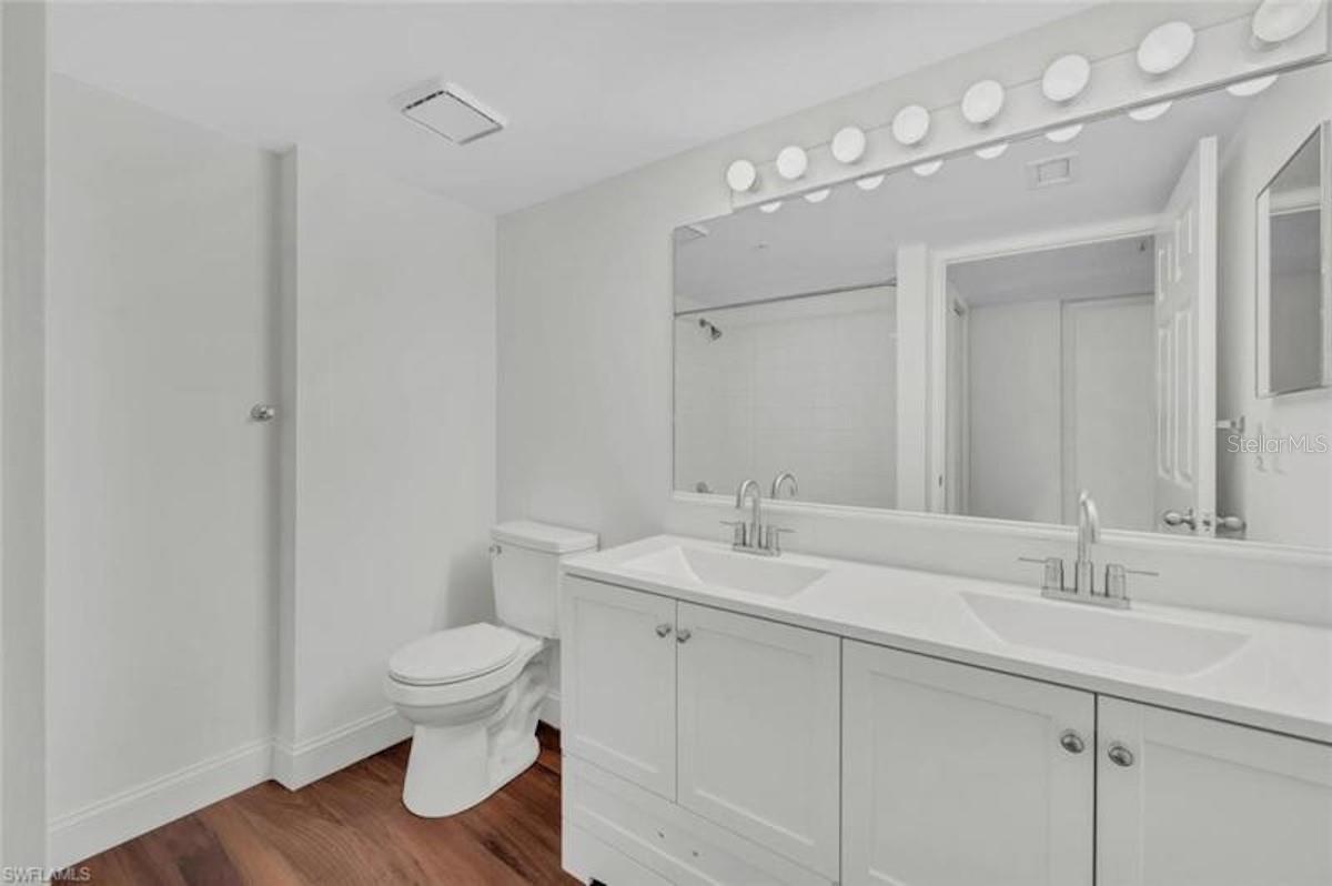 Image 19 of 23 For 1865 Florida Club Dr  6211