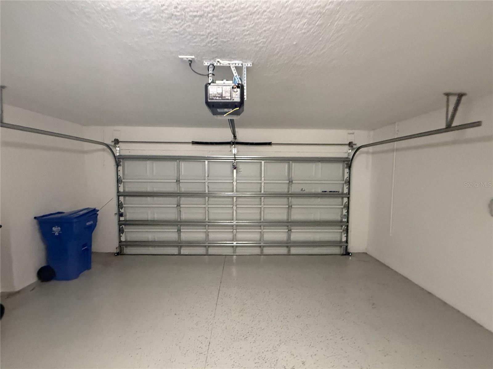 Image 19 of 21 For 6010 Hidden Branch Drive