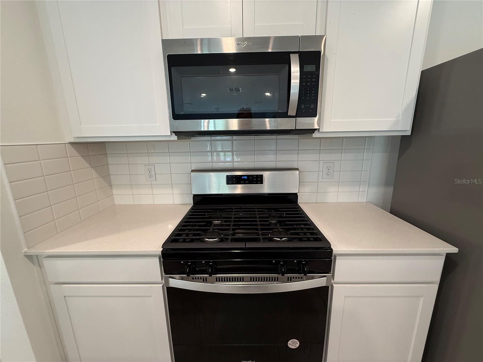 Image 3 of 21 For 6010 Hidden Branch Drive