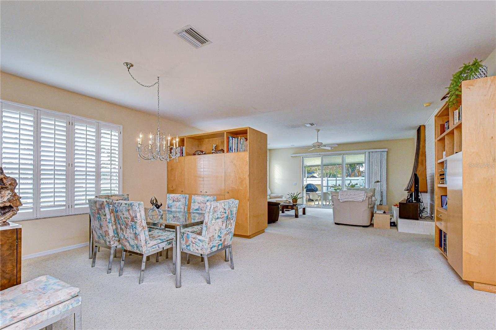 Image 12 of 38 For 2963 Hickory Grove Drive