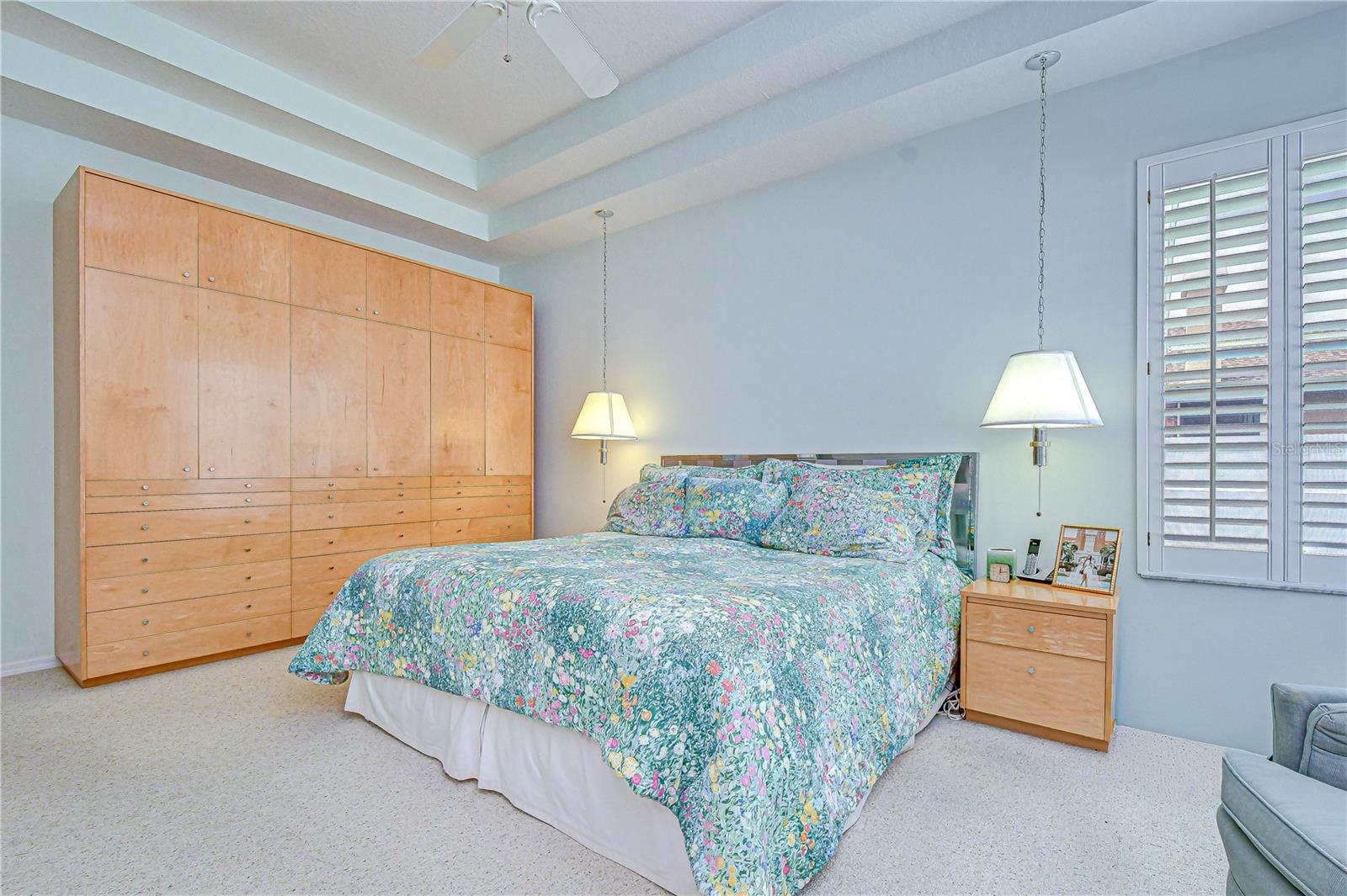 Image 17 of 38 For 2963 Hickory Grove Drive