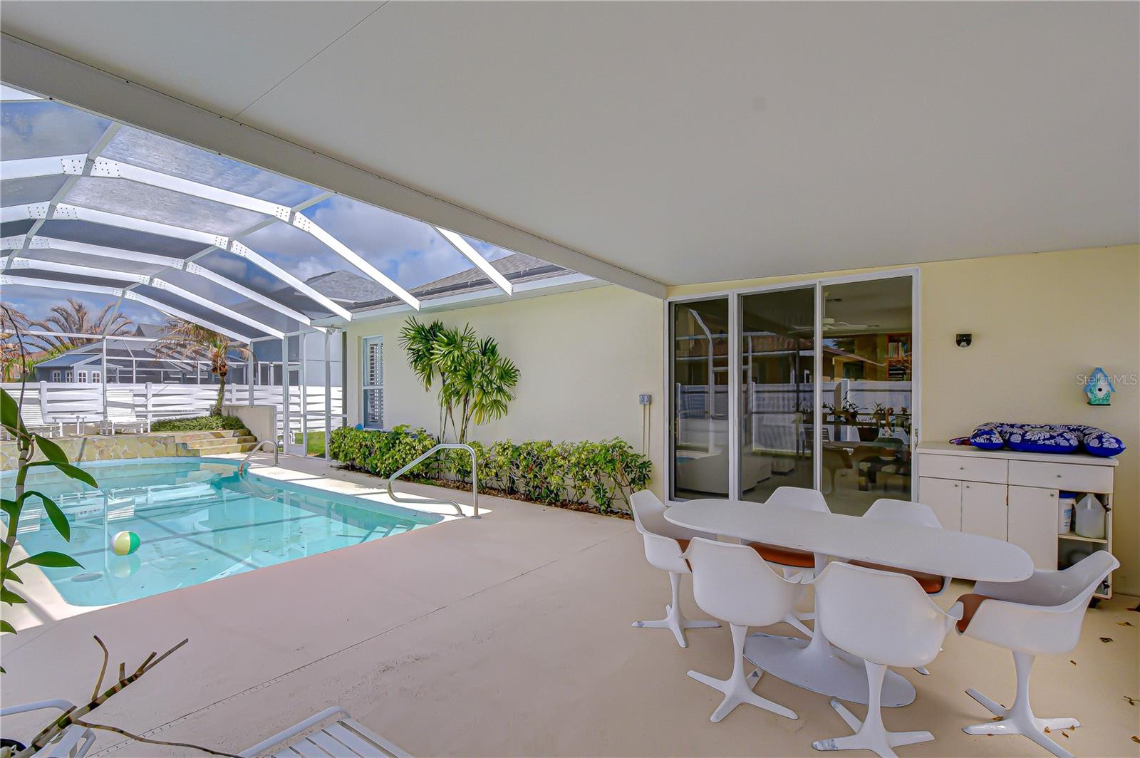 Image 24 of 38 For 2963 Hickory Grove Drive