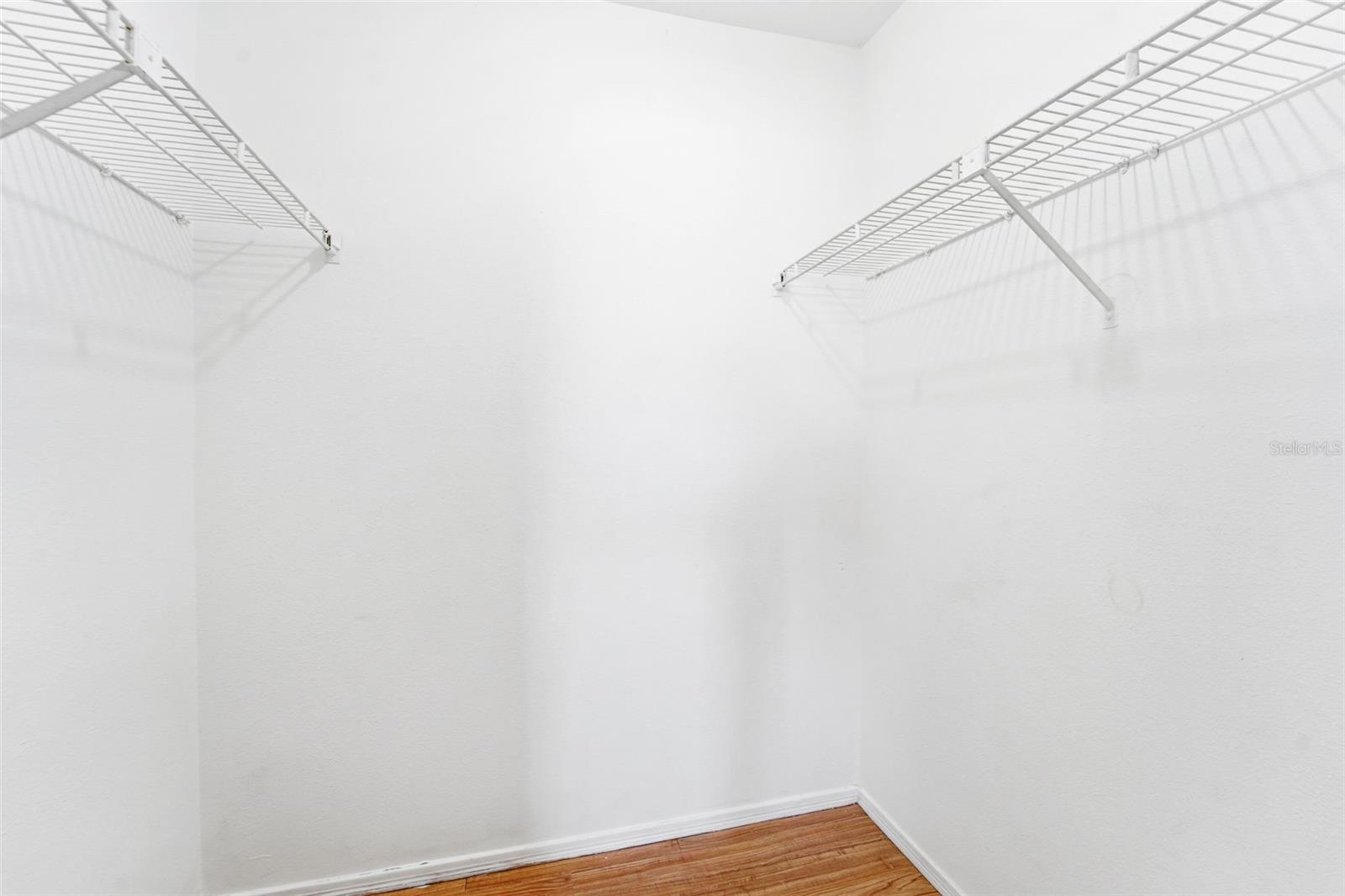 Image 14 of 21 For 1400 Gandy Boulevard N 411