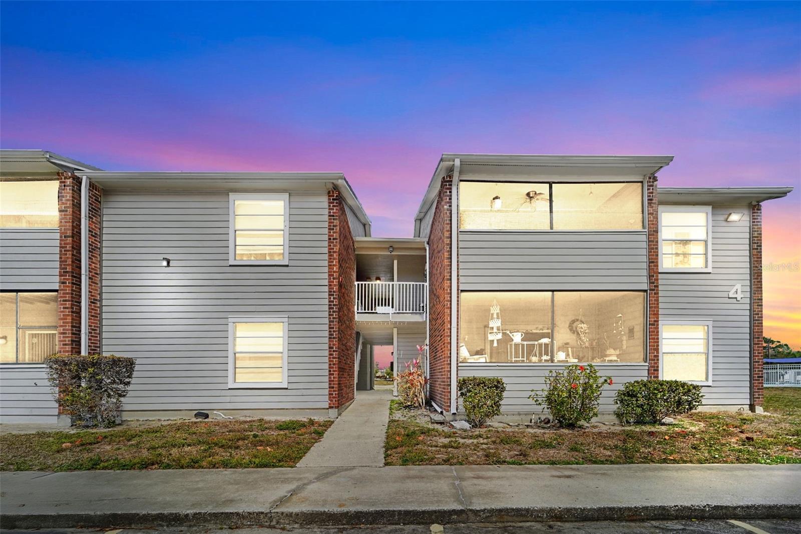 Image 16 of 21 For 1400 Gandy Boulevard N 411