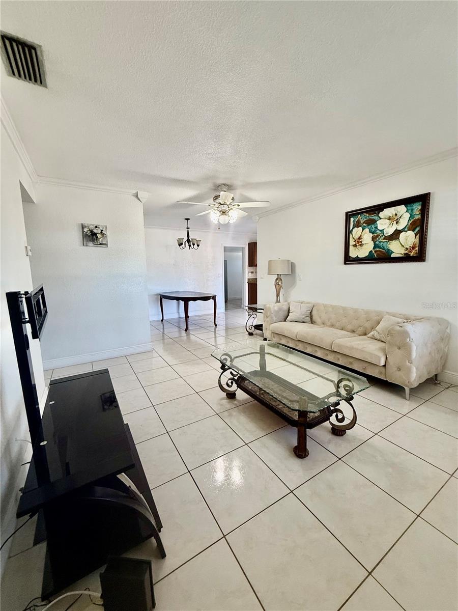 Image 11 of 31 For 4732 Eldorado Drive