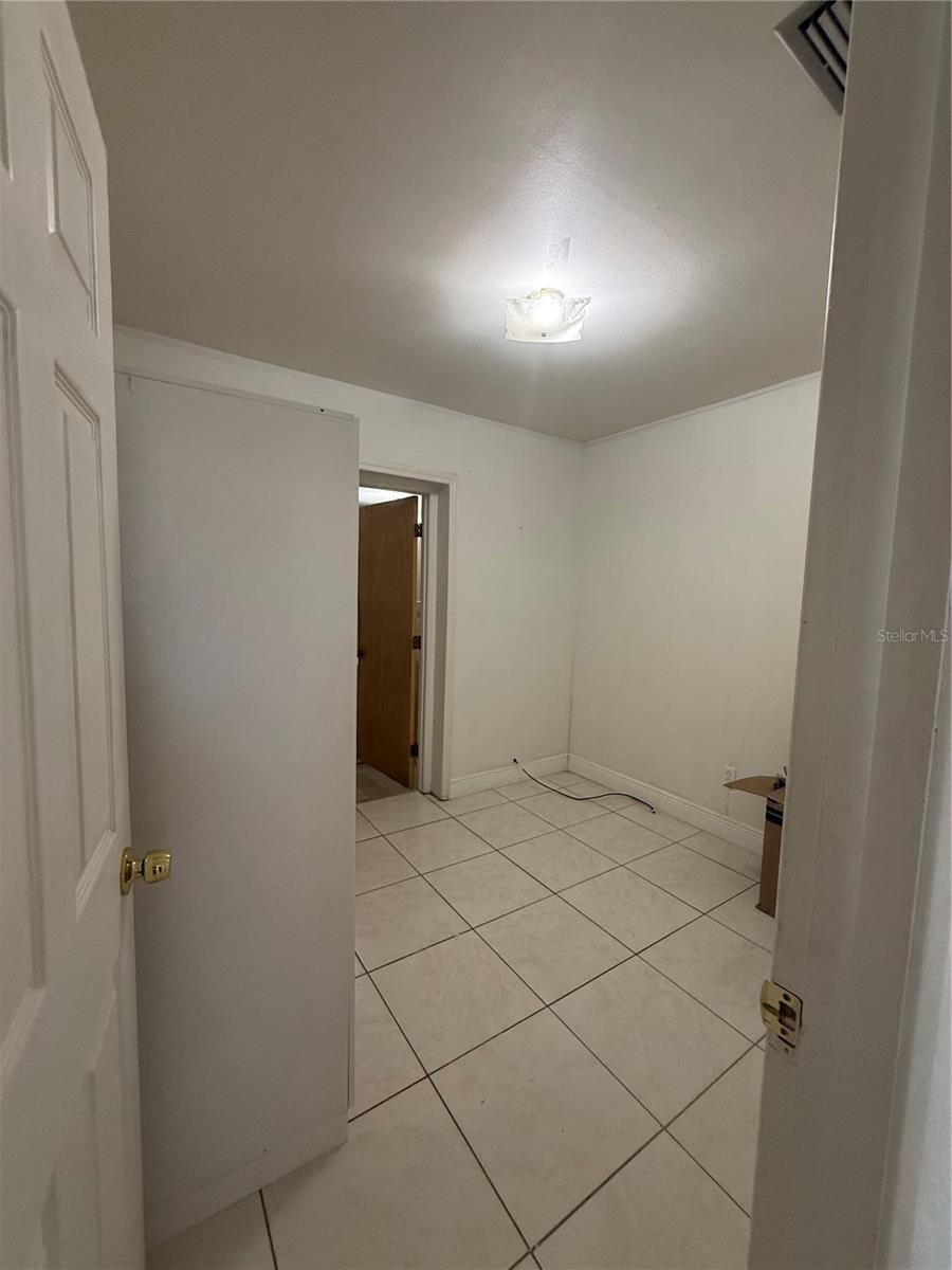 Image 19 of 31 For 4732 Eldorado Drive