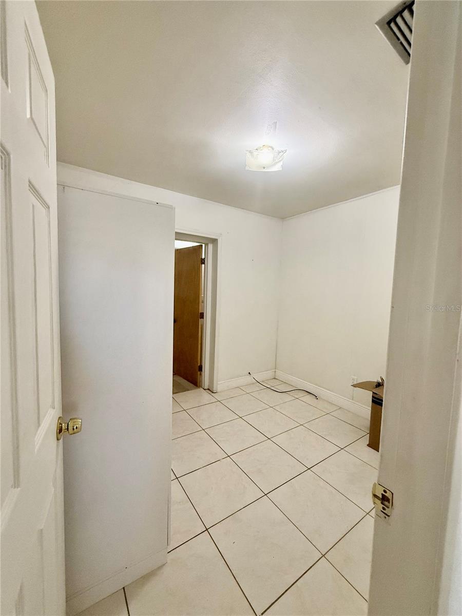 Image 22 of 31 For 4732 Eldorado Drive