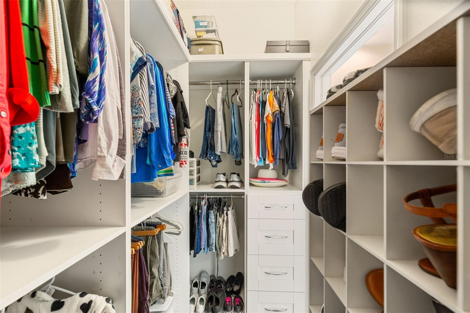 Image 18 of 35 For 6206 Five Acre Road