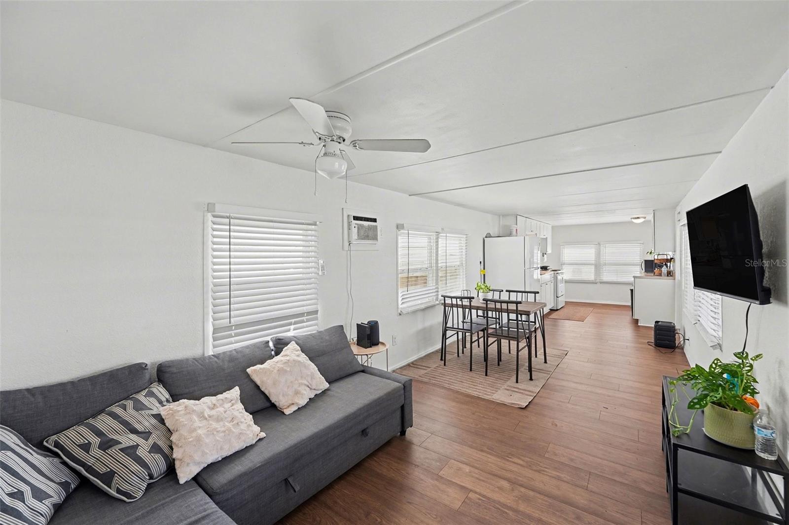 Image 7 of 29 For 1922 Lullaby Drive