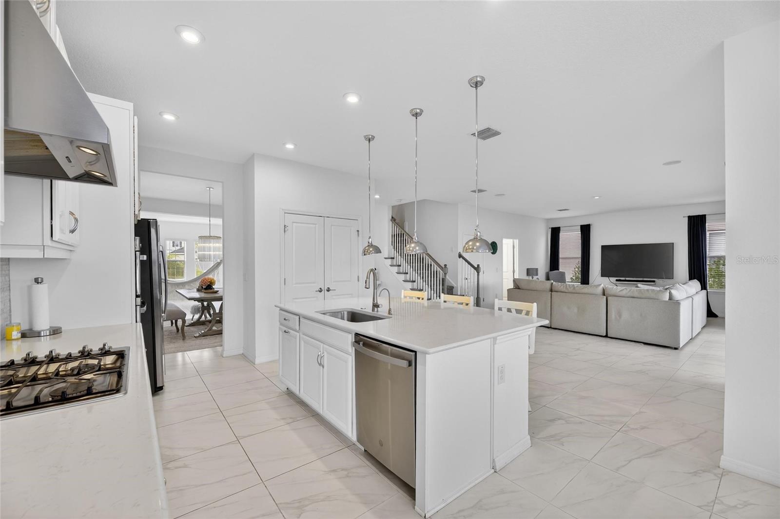 Image 12 of 80 For 5810 Fieldmoor Court