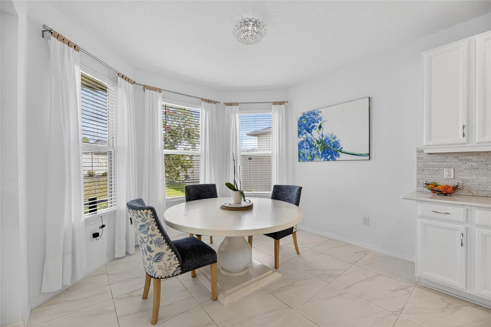 Image 16 of 80 For 5810 Fieldmoor Court