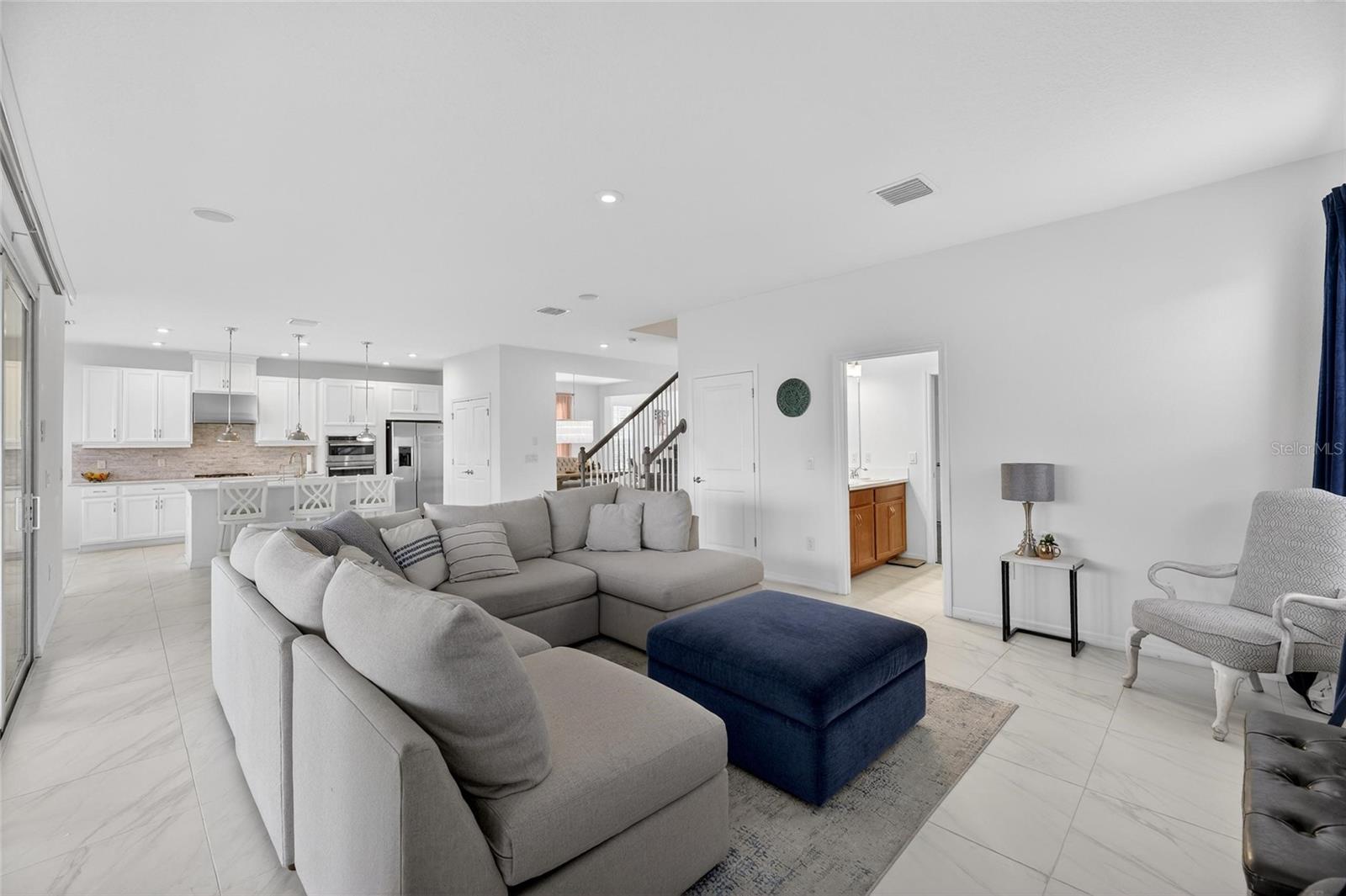 Image 19 of 80 For 5810 Fieldmoor Court