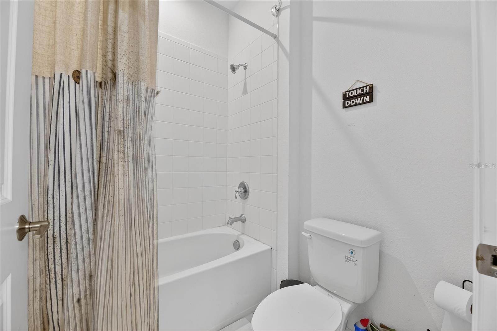 Image 26 of 80 For 5810 Fieldmoor Court