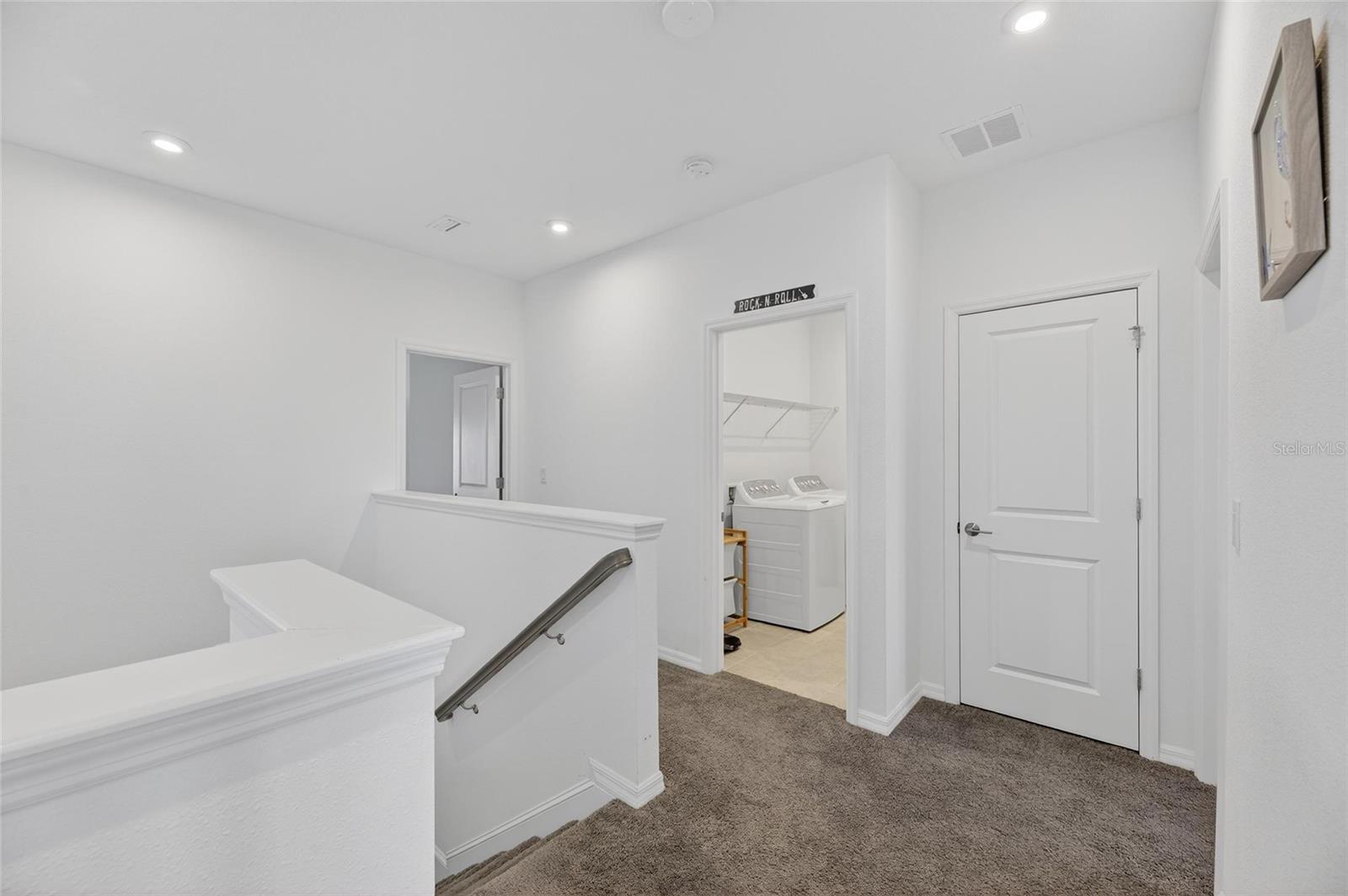 Image 29 of 80 For 5810 Fieldmoor Court