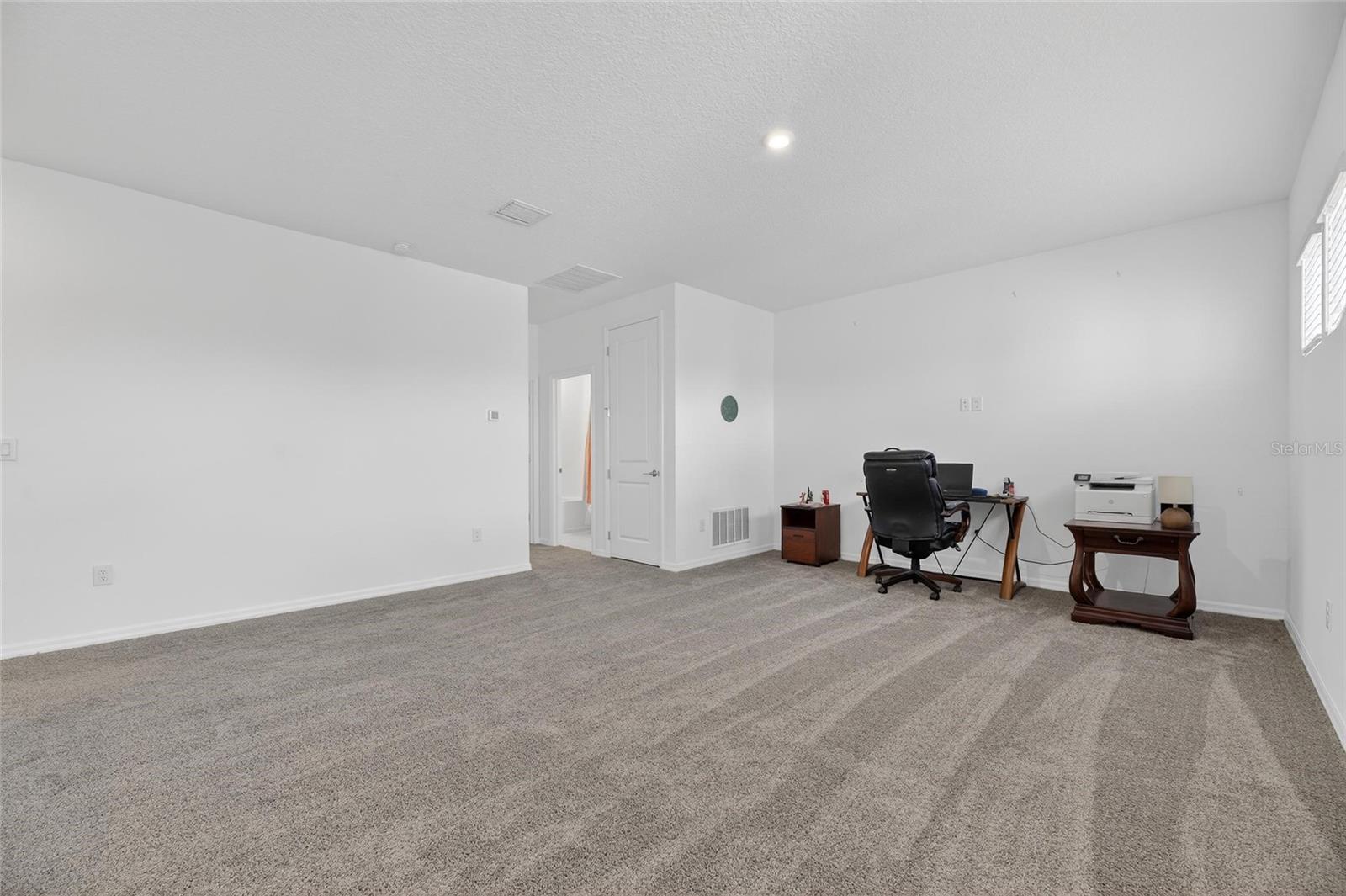 Image 31 of 80 For 5810 Fieldmoor Court