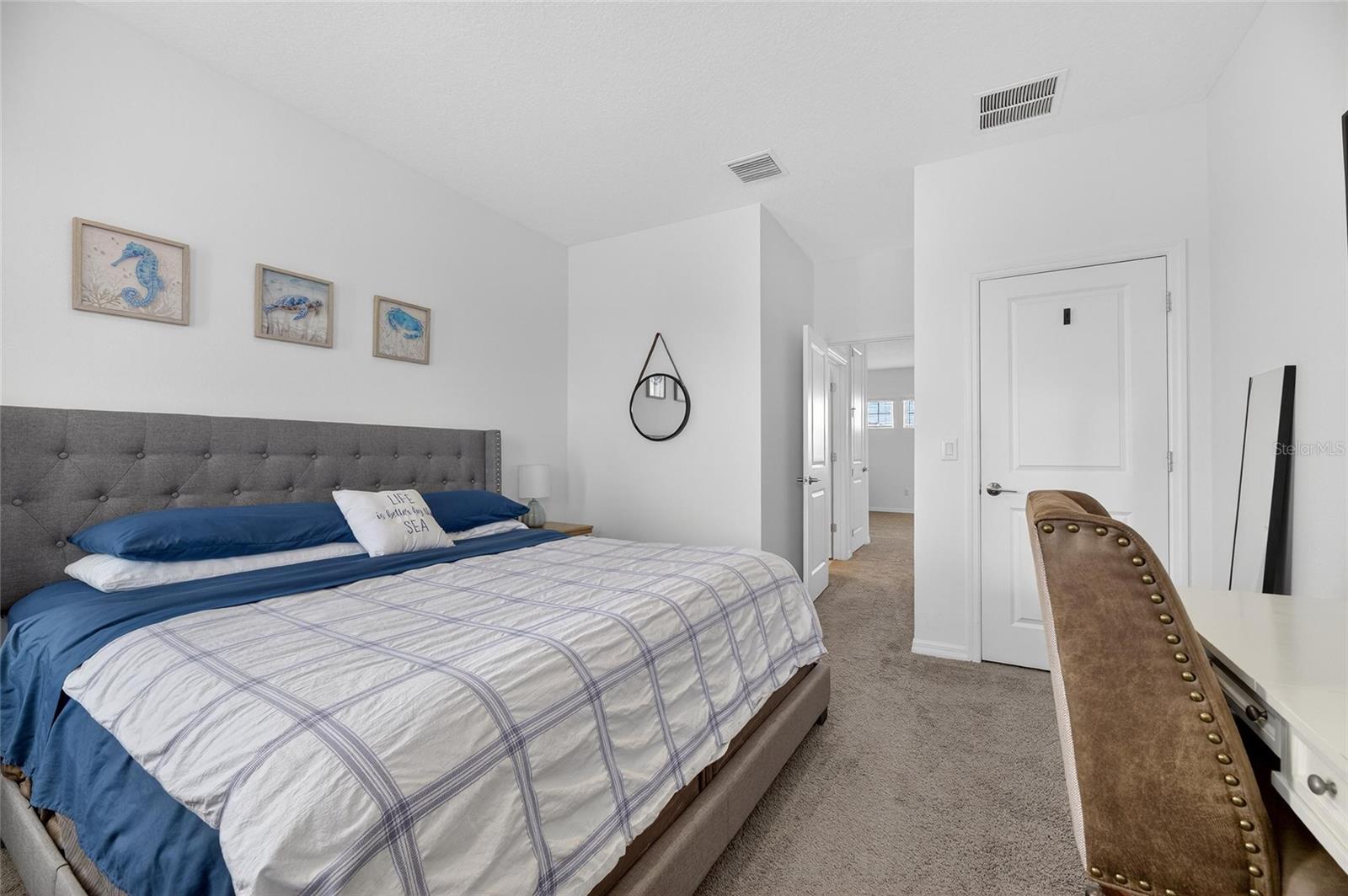 Image 37 of 80 For 5810 Fieldmoor Court