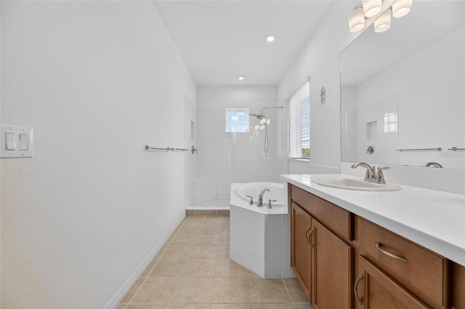 Image 55 of 80 For 5810 Fieldmoor Court