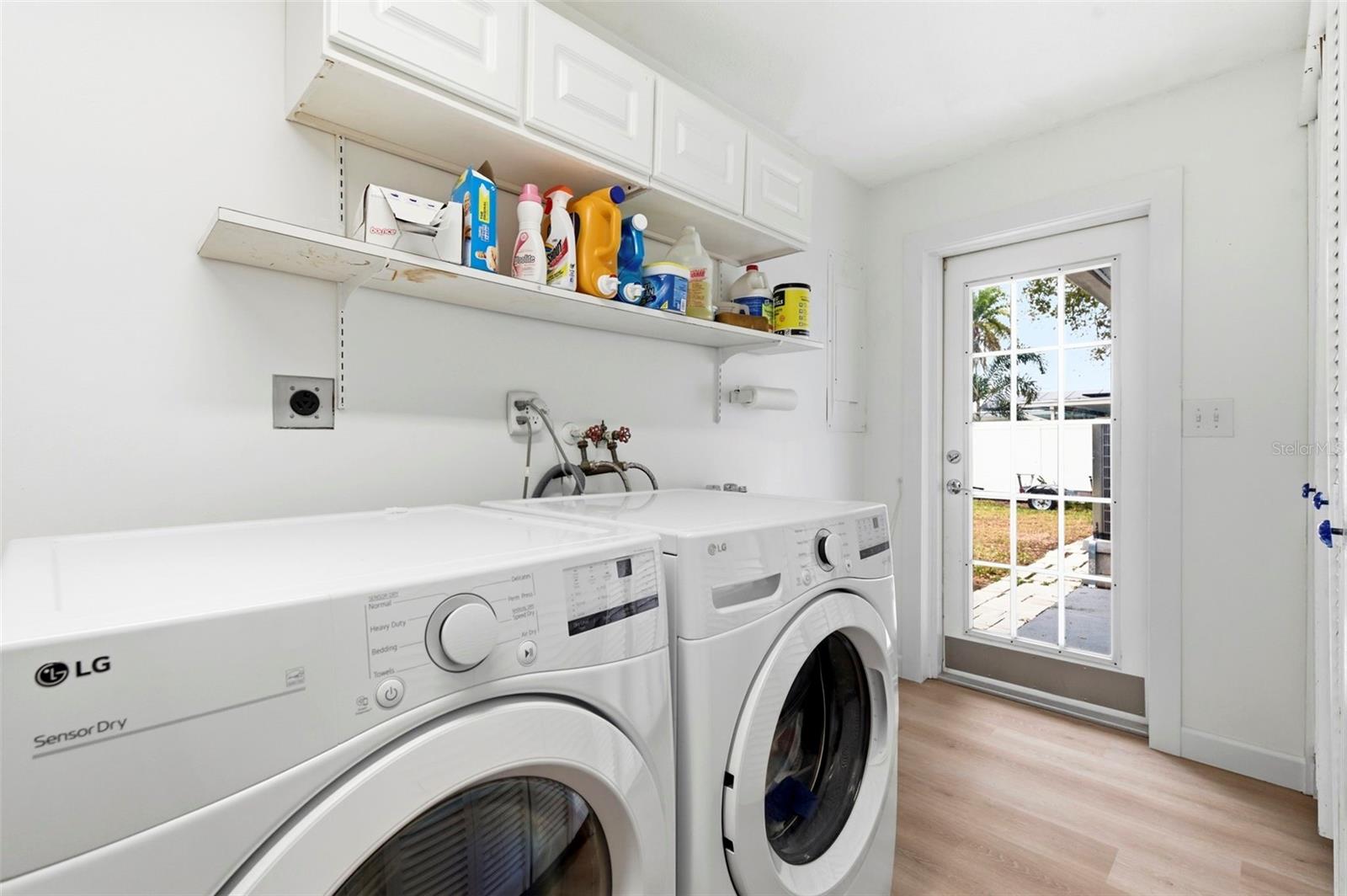 Image 24 of 39 For 4179 38th Way S