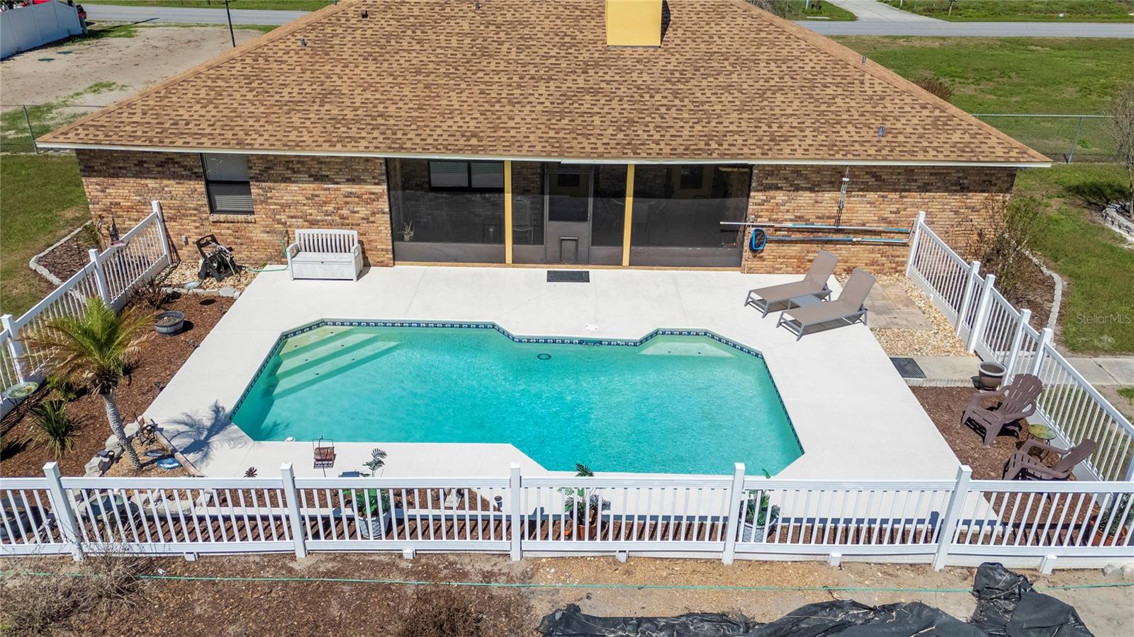 Image 2 of 28 For 1203 Johnson Road