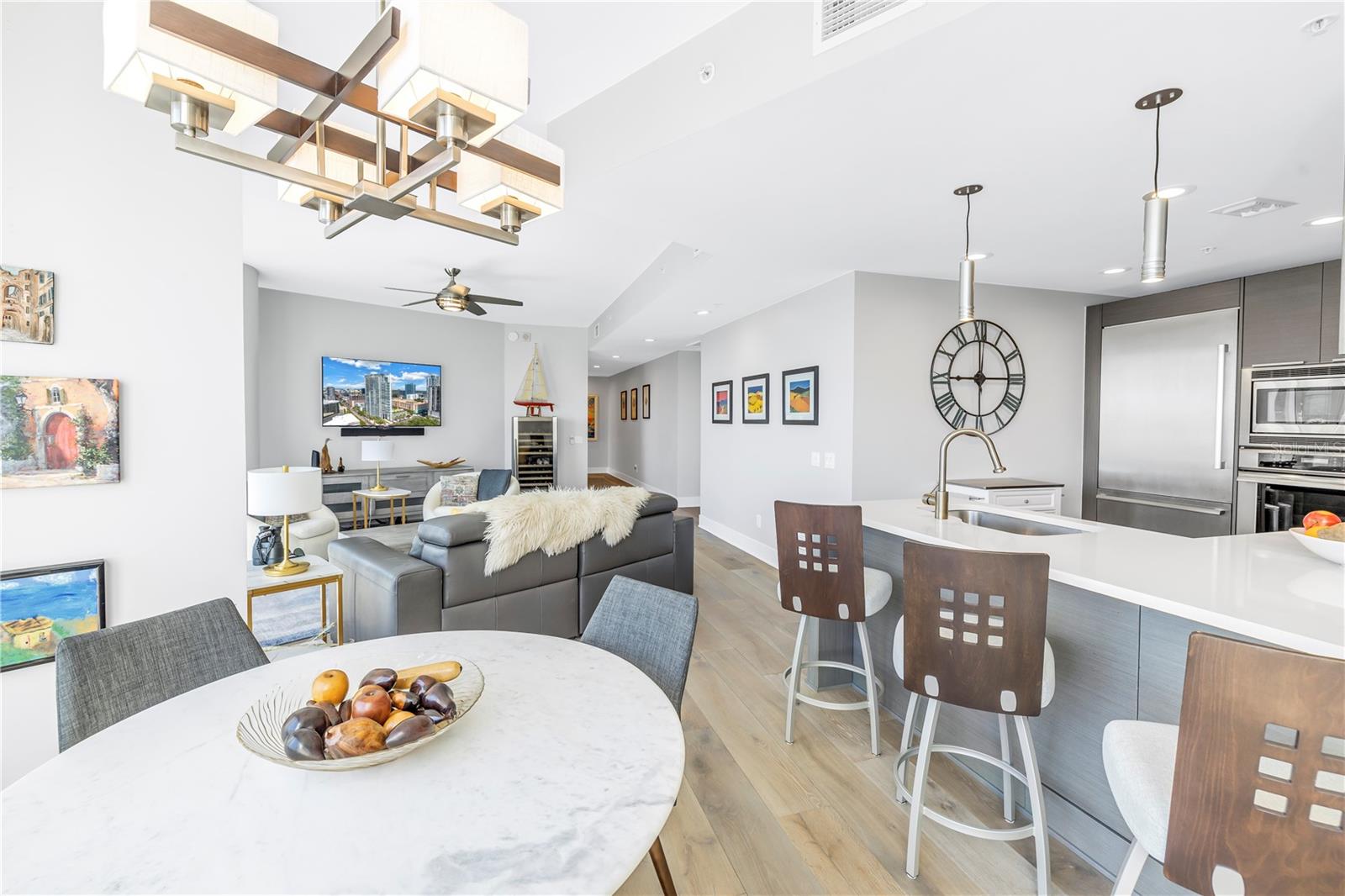 Image 10 of 42 For 175 1st Street S 1006