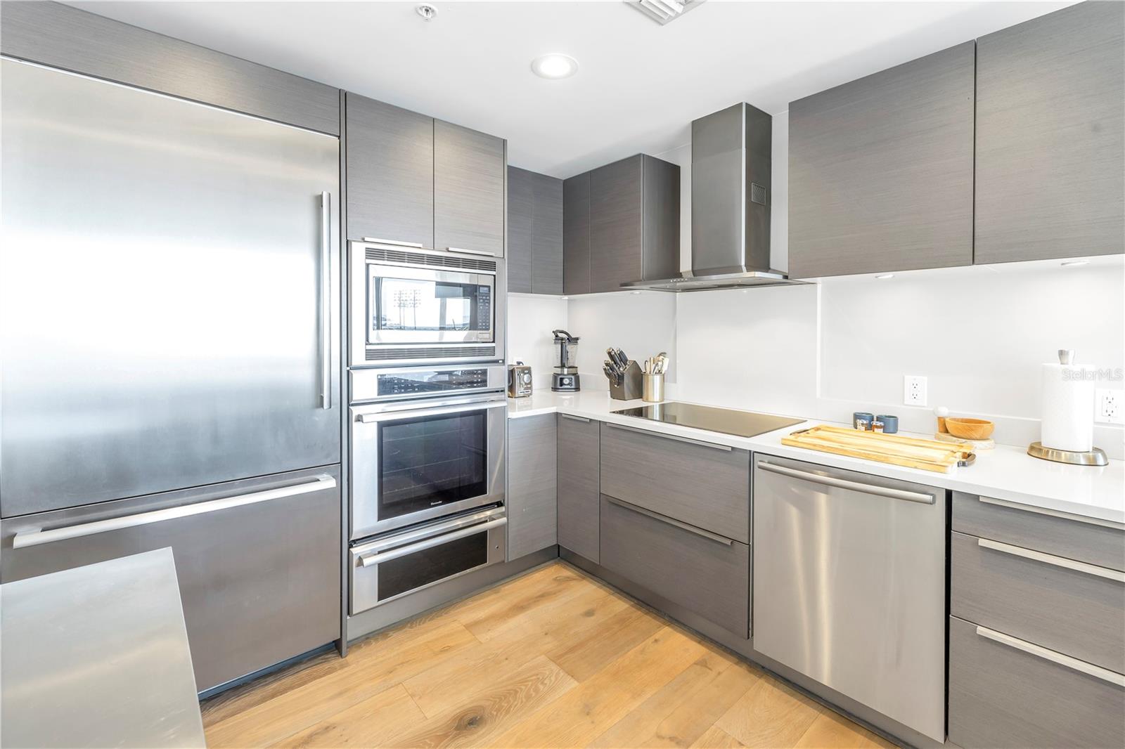 Image 12 of 42 For 175 1st Street S 1006