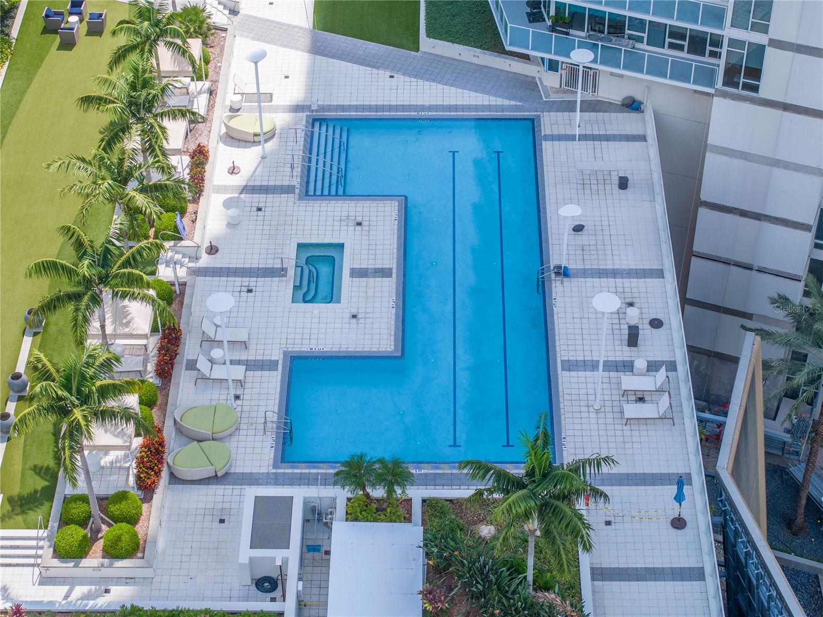 Image 38 of 42 For 175 1st Street S 1006