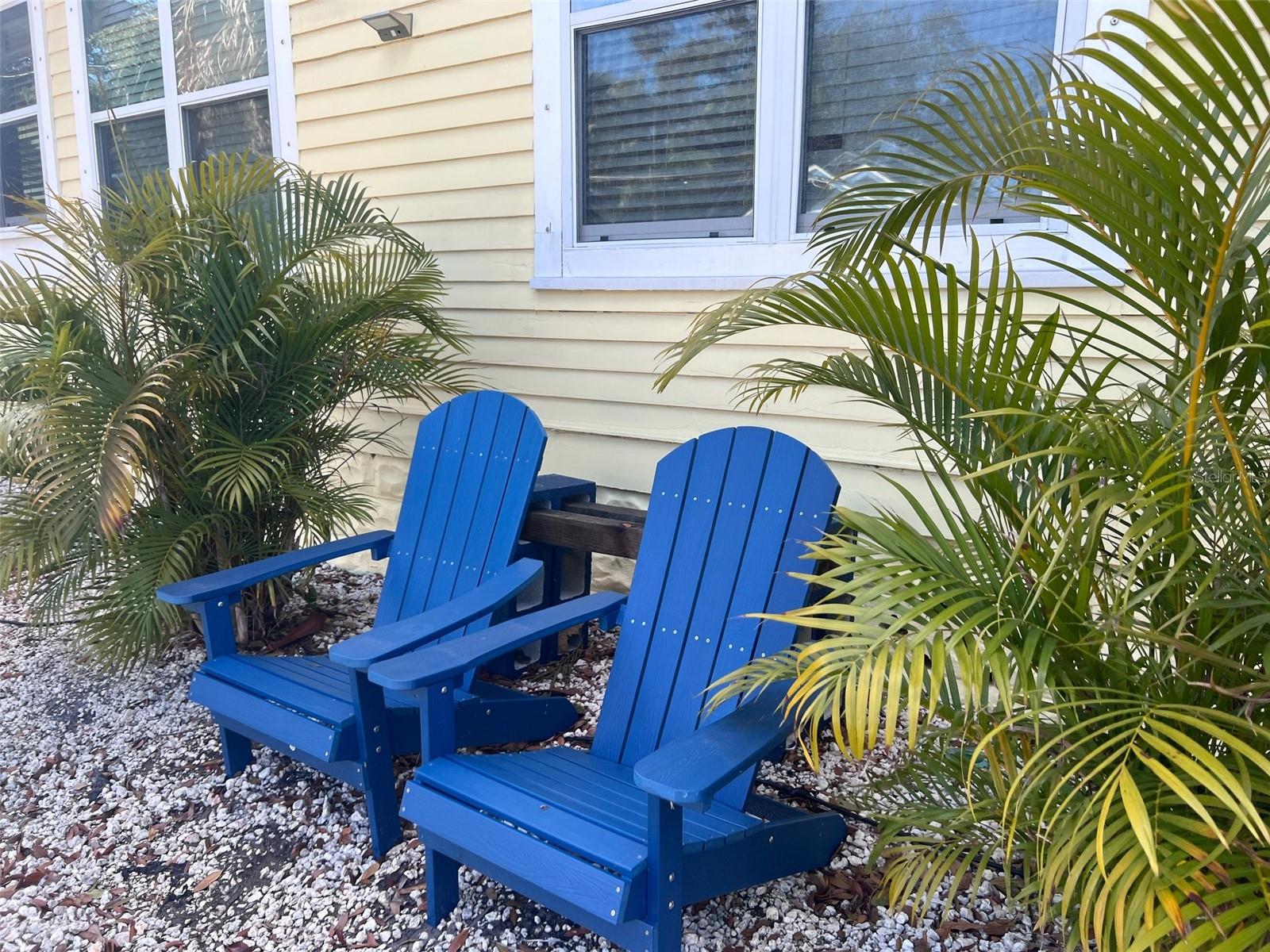 Image 3 of 23 For 1137 Highland Street S