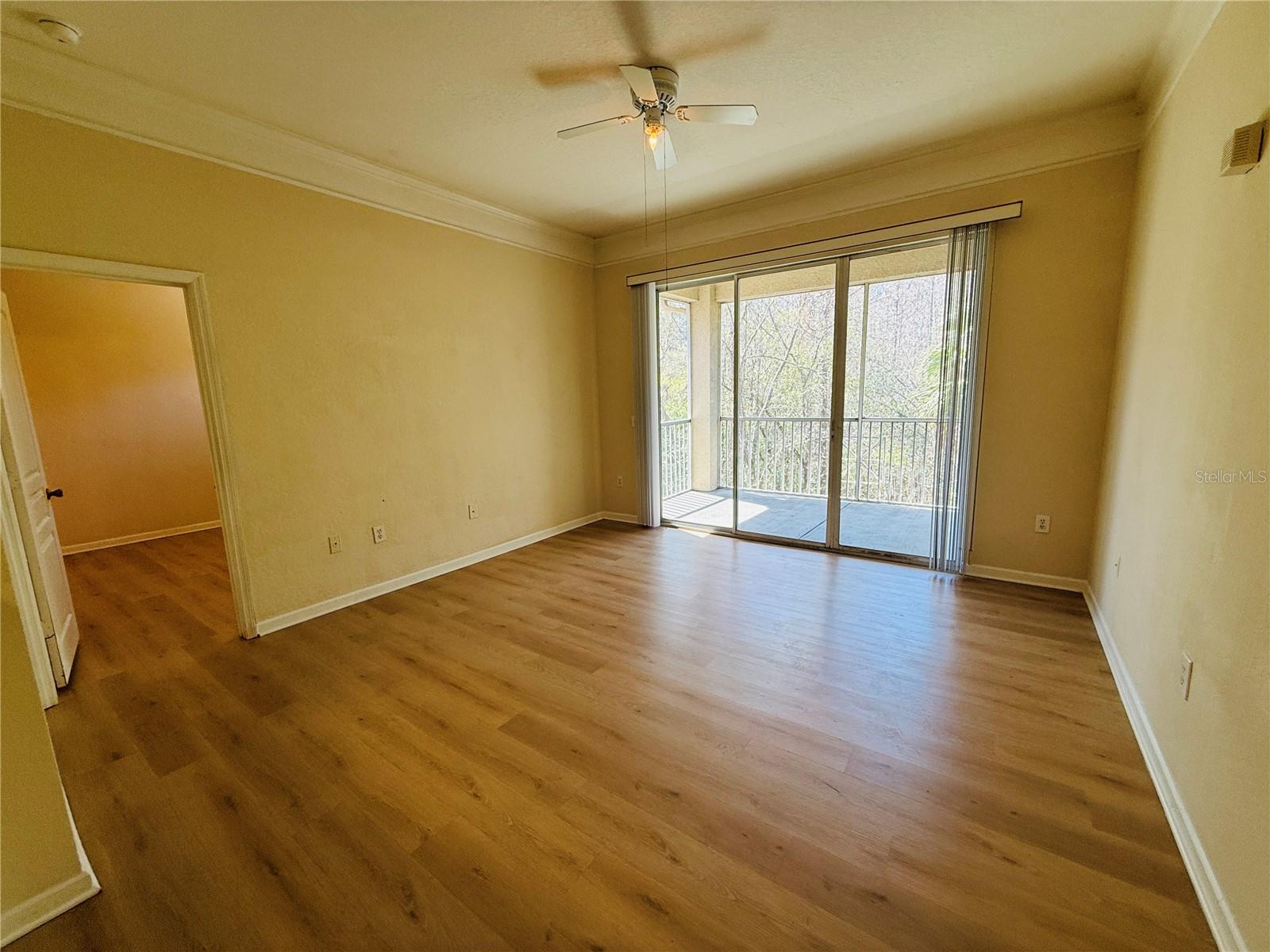 Image 10 of 23 For 17110 Carrington Park Drive 822