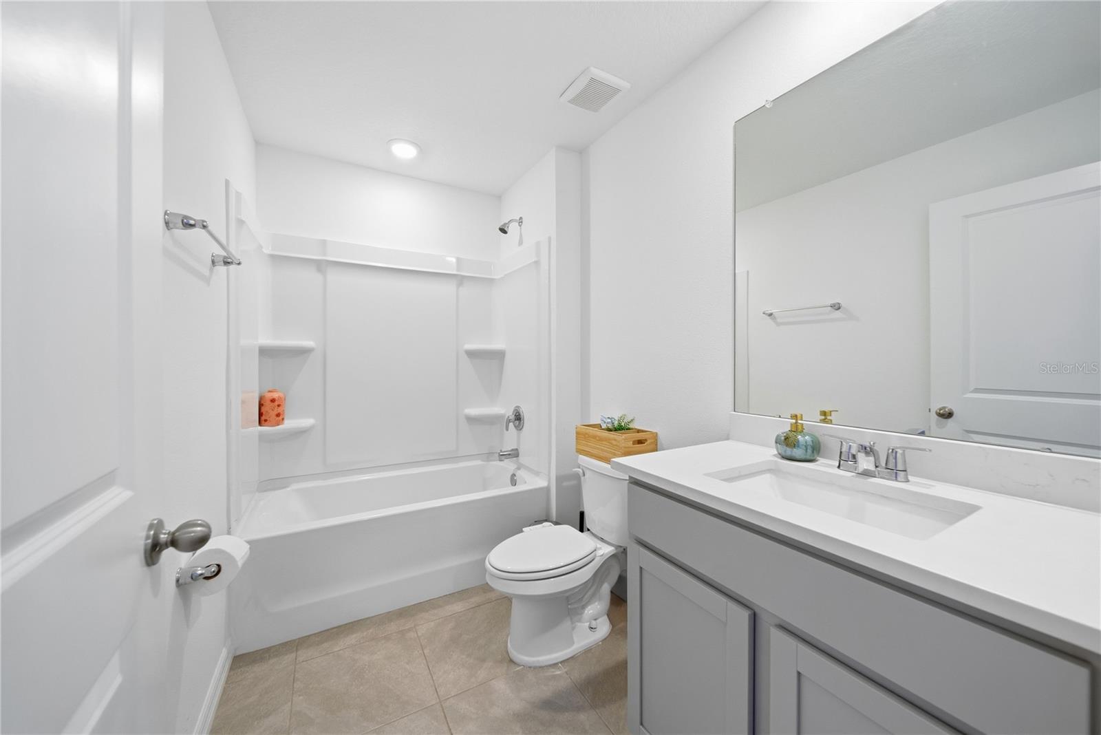 Image 23 of 40 For 3189 Living Coral Street