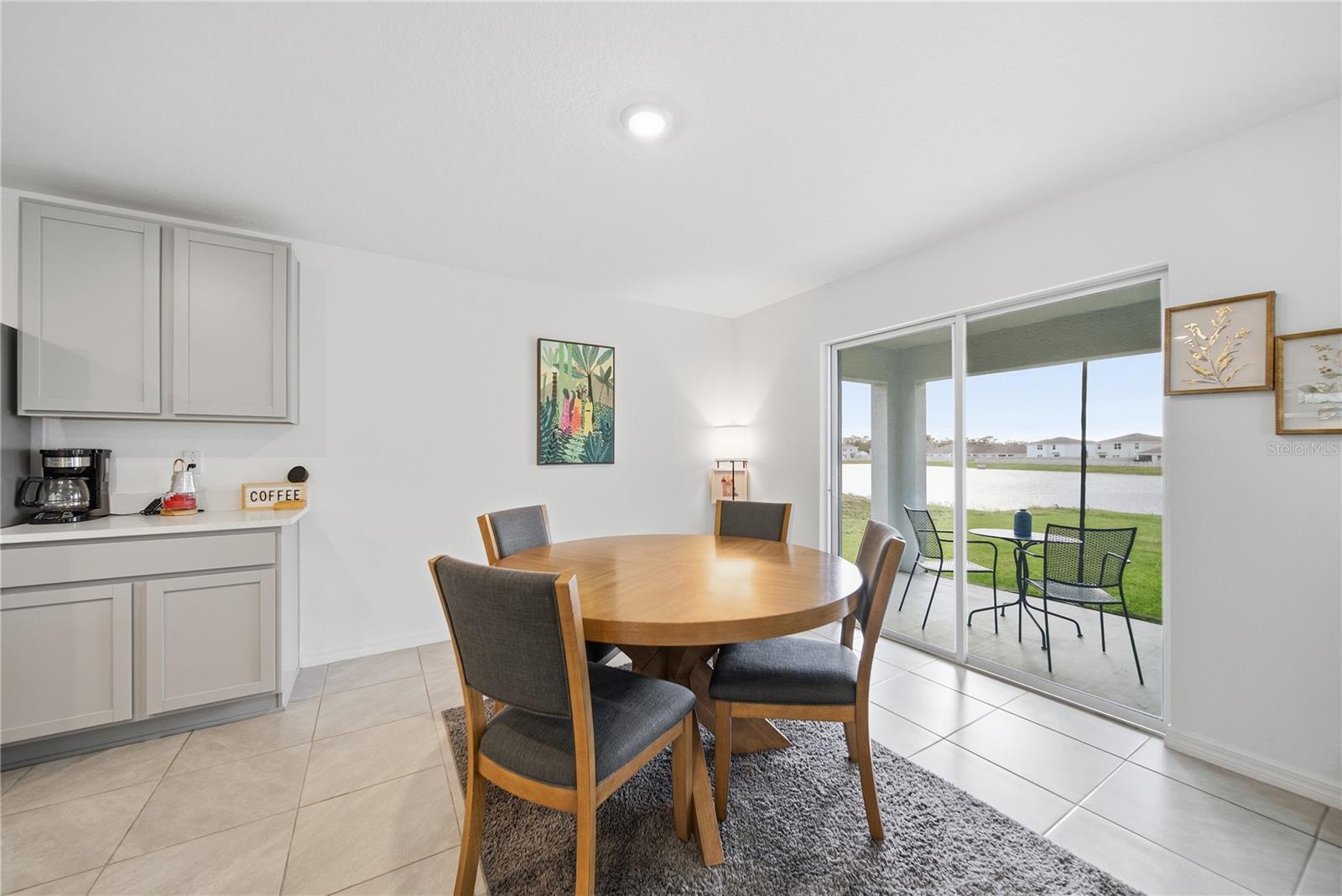 Image 8 of 40 For 3189 Living Coral Street