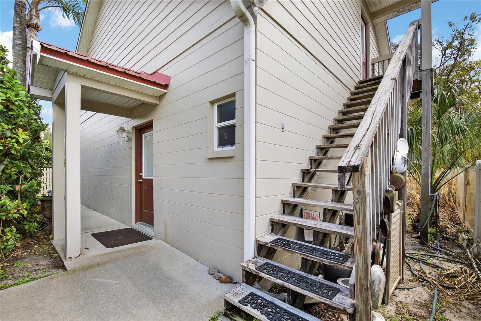 Image 30 of 89 For 607 Merrin Street