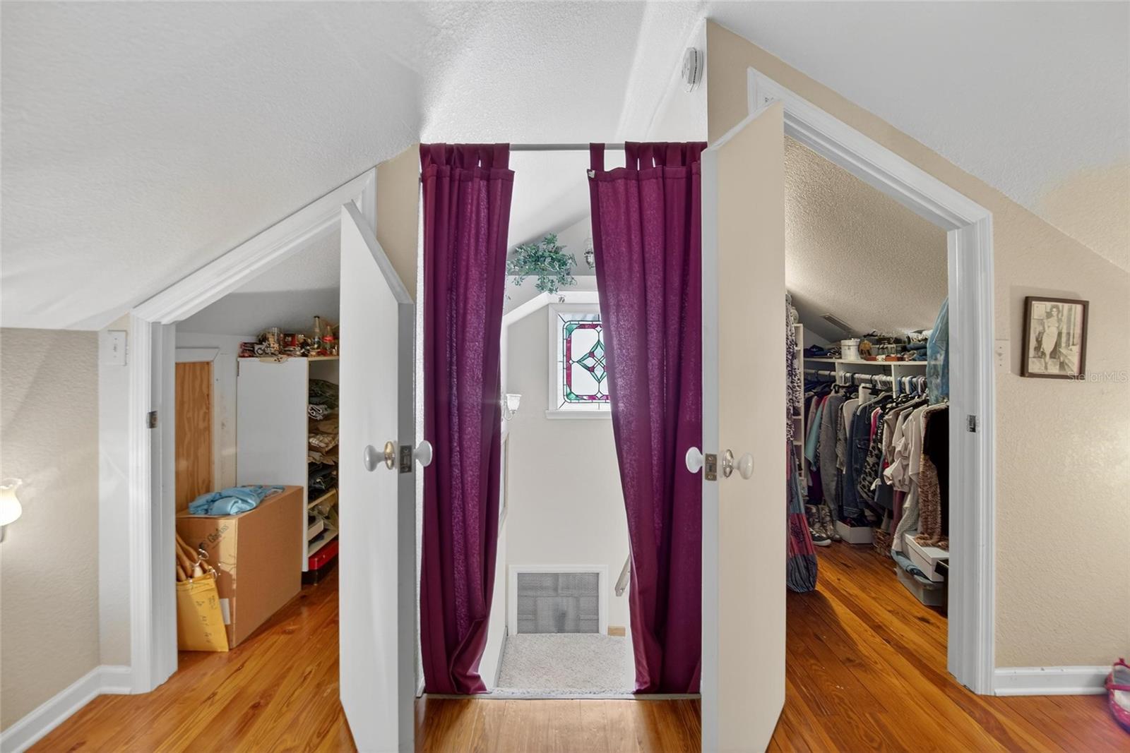 Image 40 of 89 For 607 Merrin Street