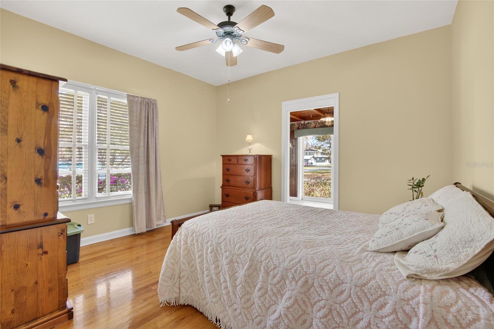 Image 63 of 89 For 607 Merrin Street