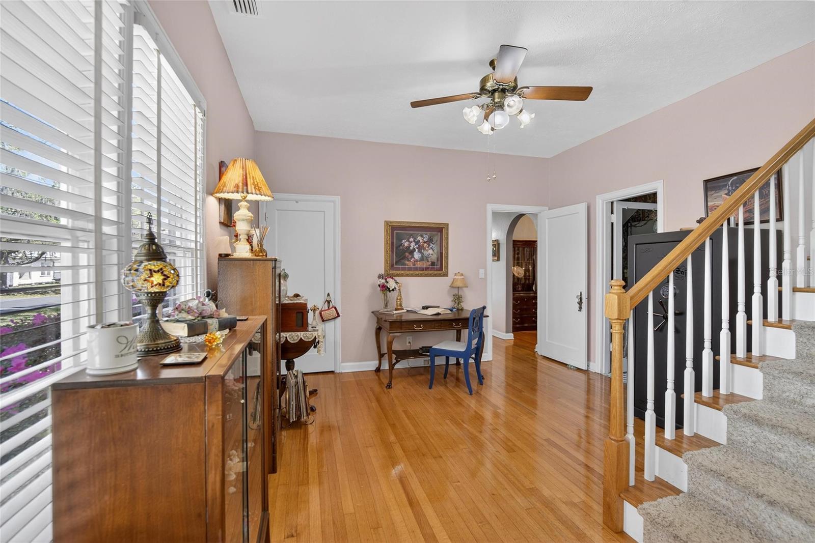 Image 73 of 89 For 607 Merrin Street