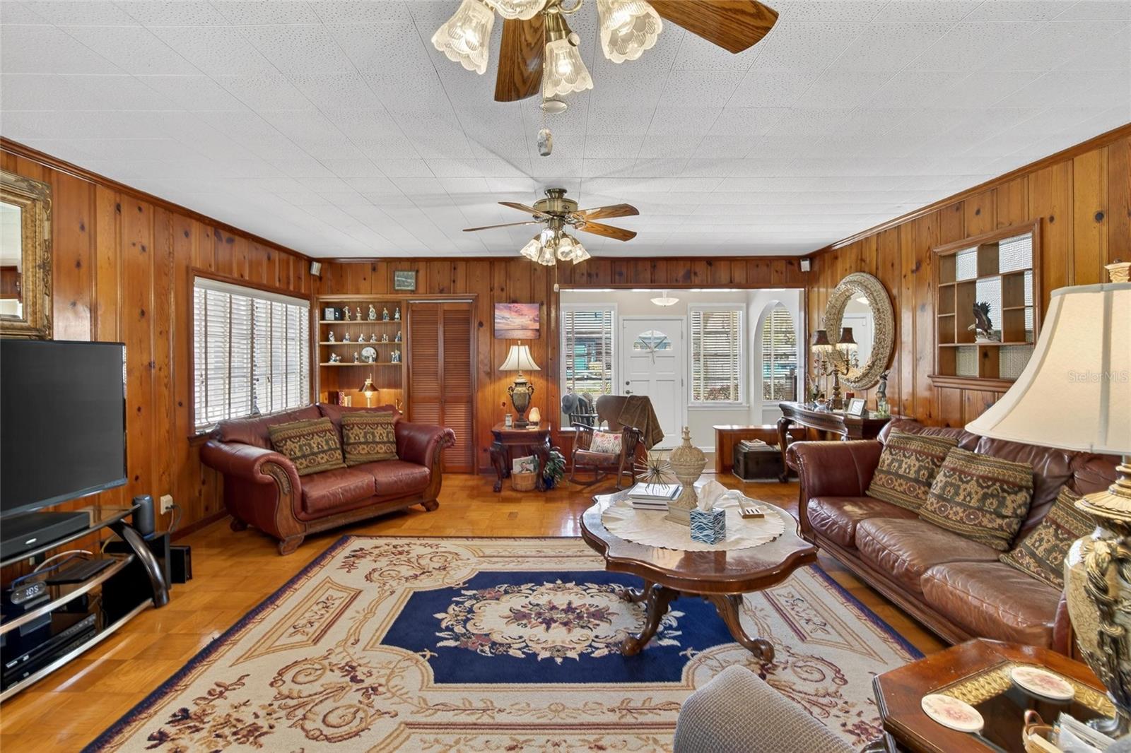 Image 82 of 89 For 607 Merrin Street