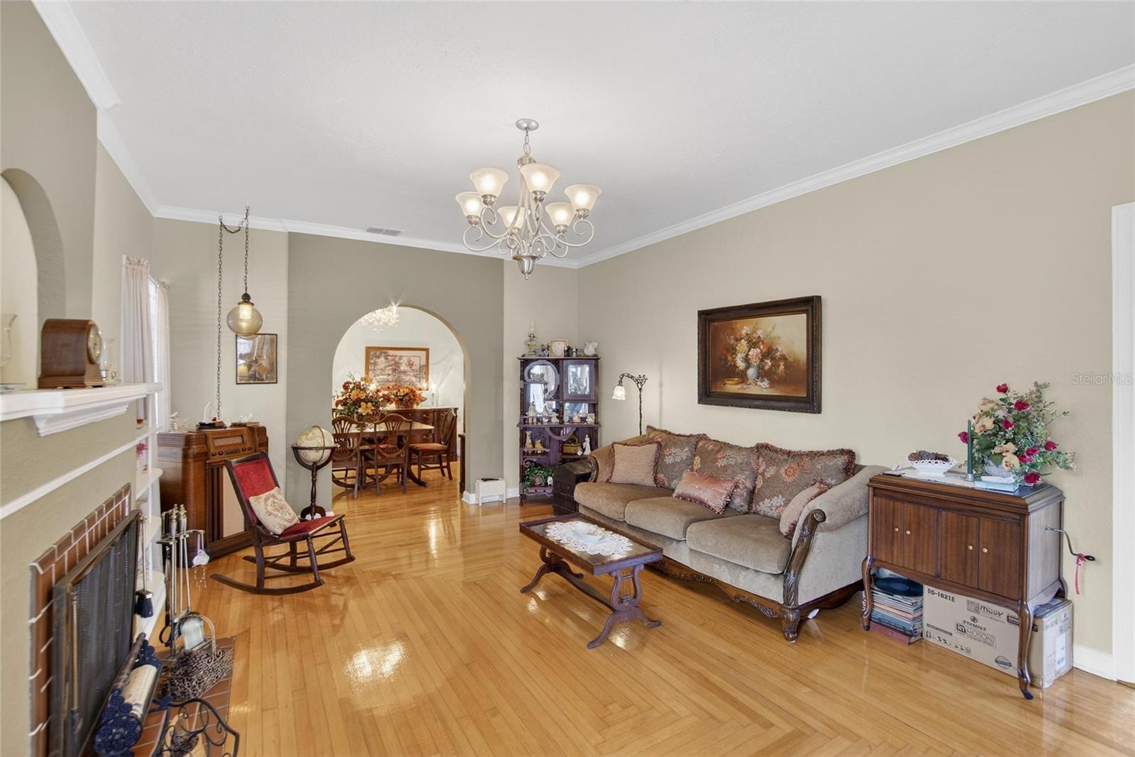 Image 89 of 89 For 607 Merrin Street