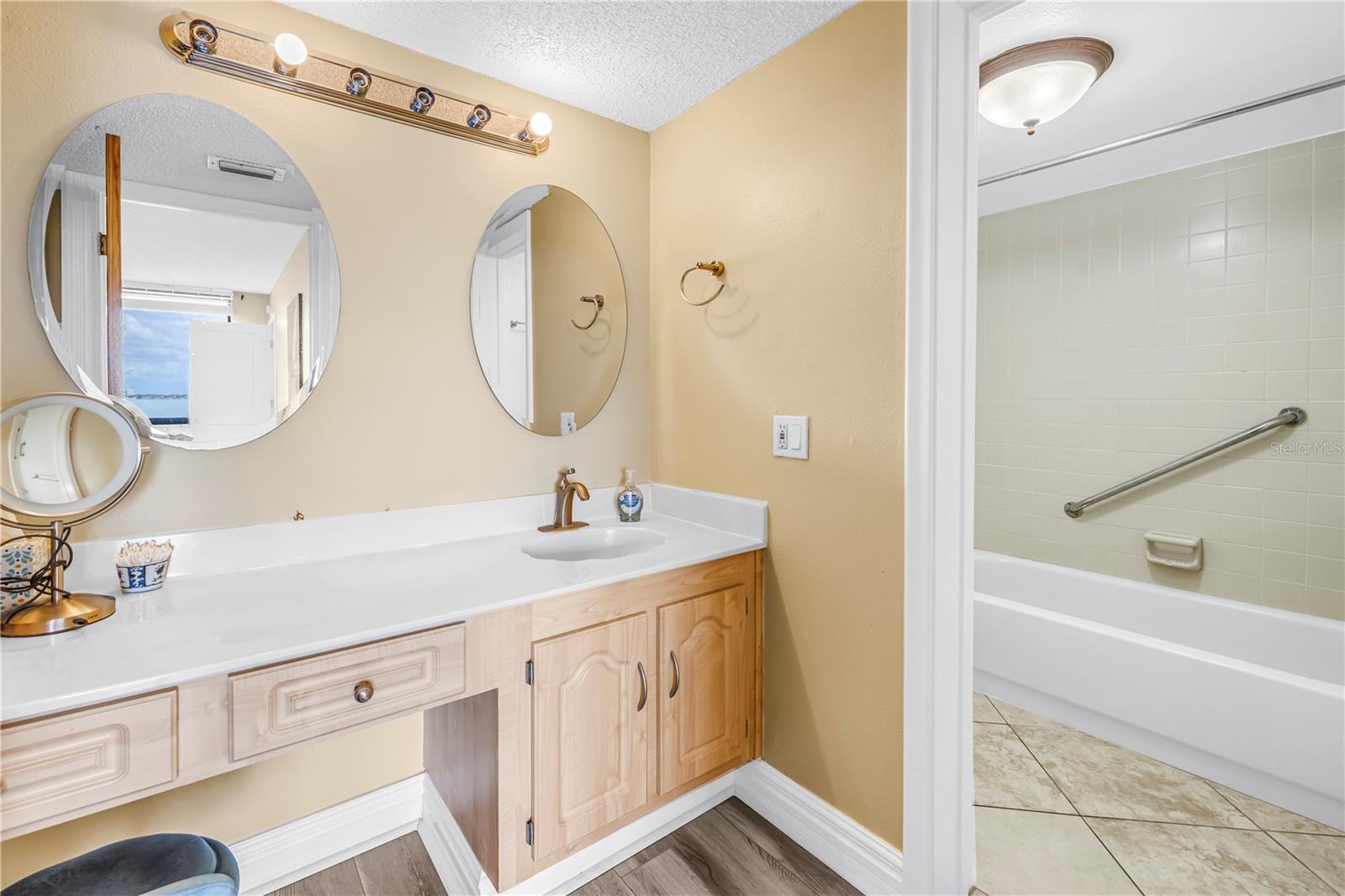 Image 13 of 34 For 5825 Puerta Del Sol Boulevard S 464