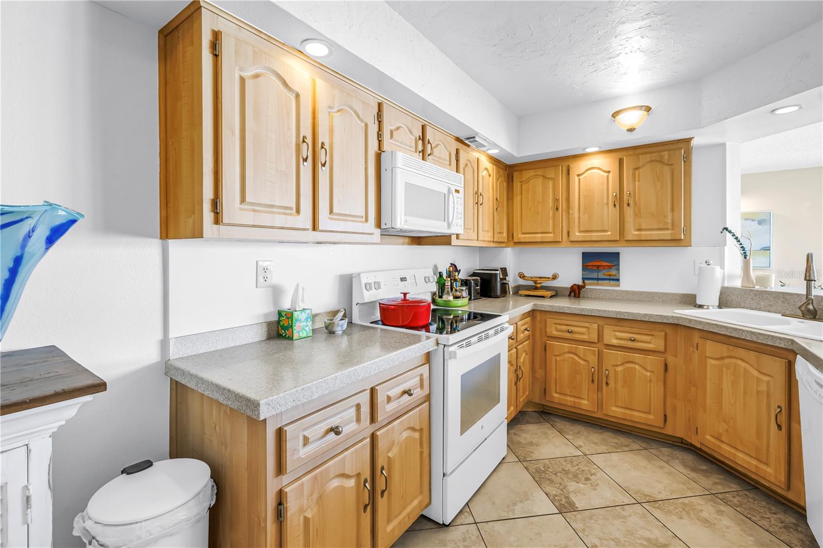 Image 19 of 34 For 5825 Puerta Del Sol Boulevard S 464