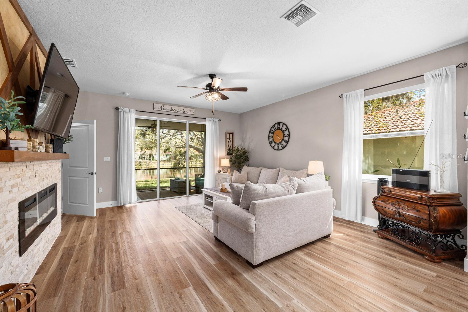 Image 16 of 31 For 128 51st Street Circle E 7