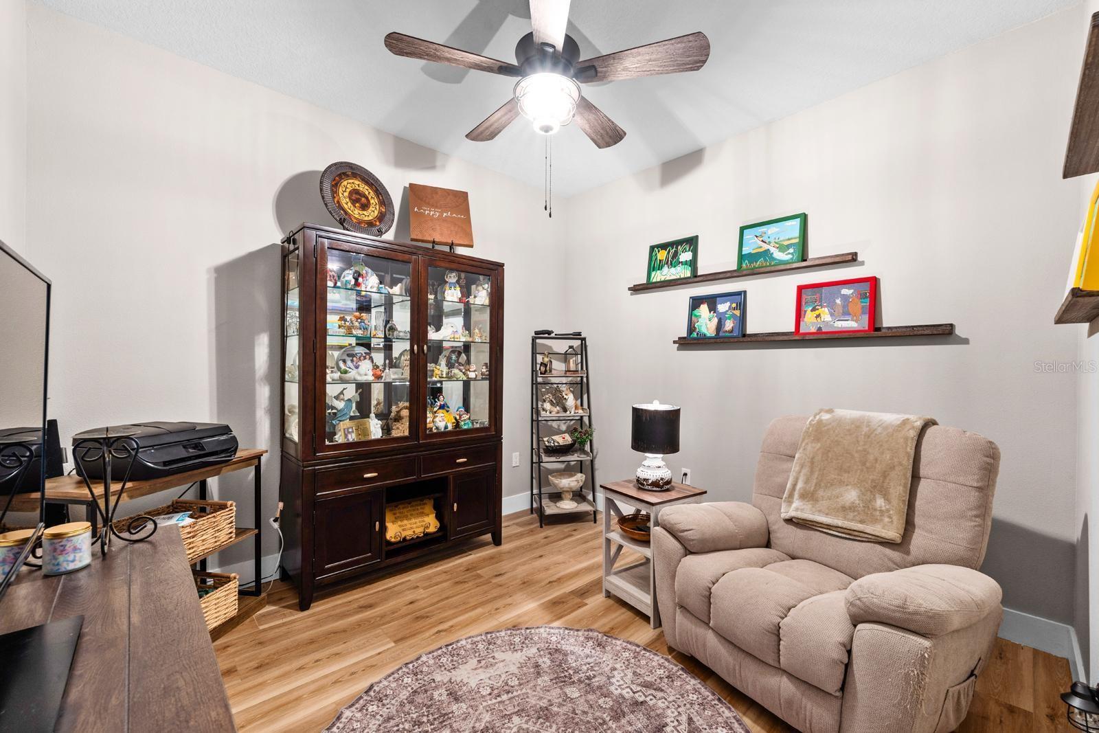 Image 9 of 31 For 128 51st Street Circle E 7