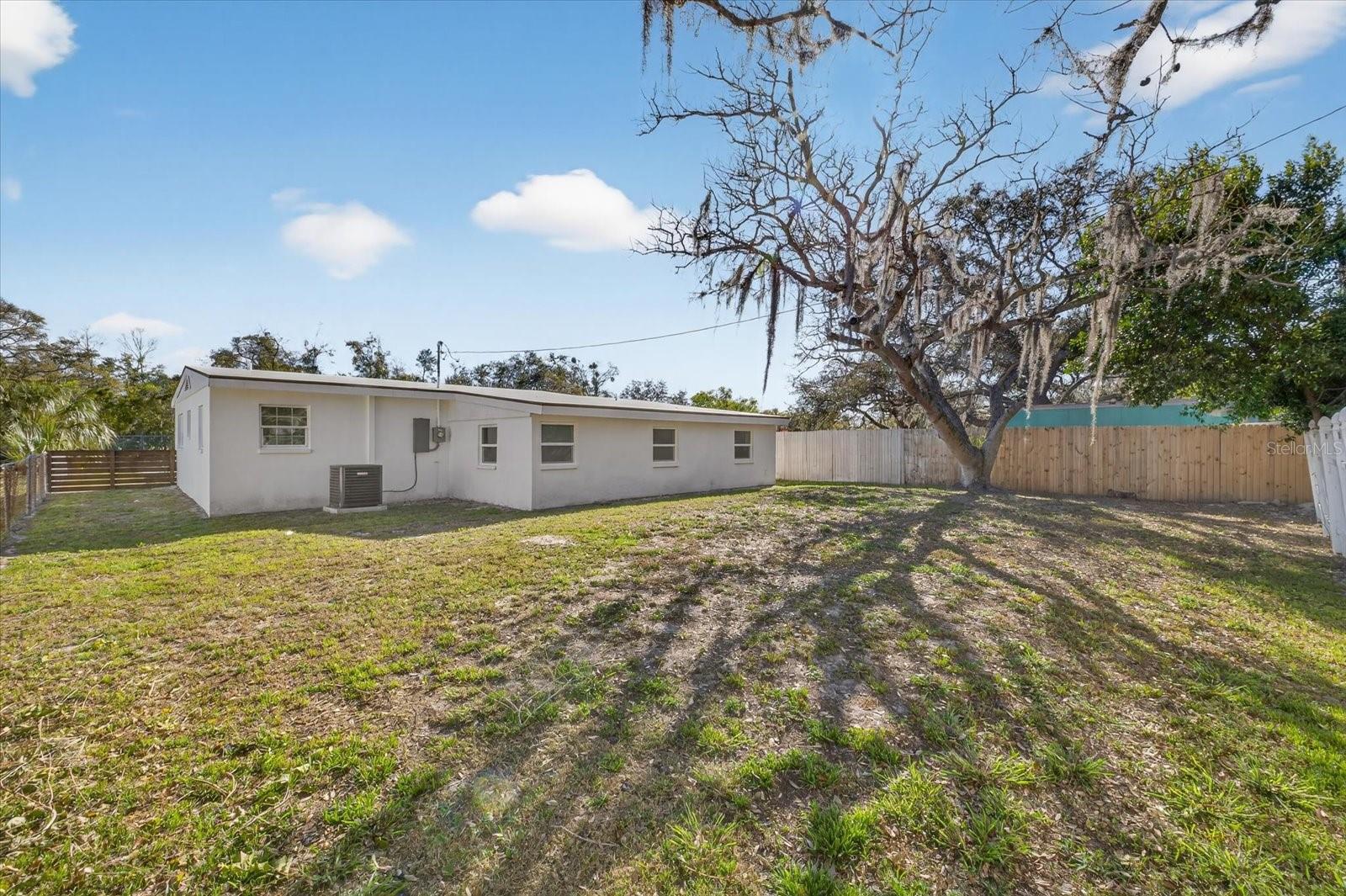 Image 15 of 43 For 2175 20th Avenue Sw