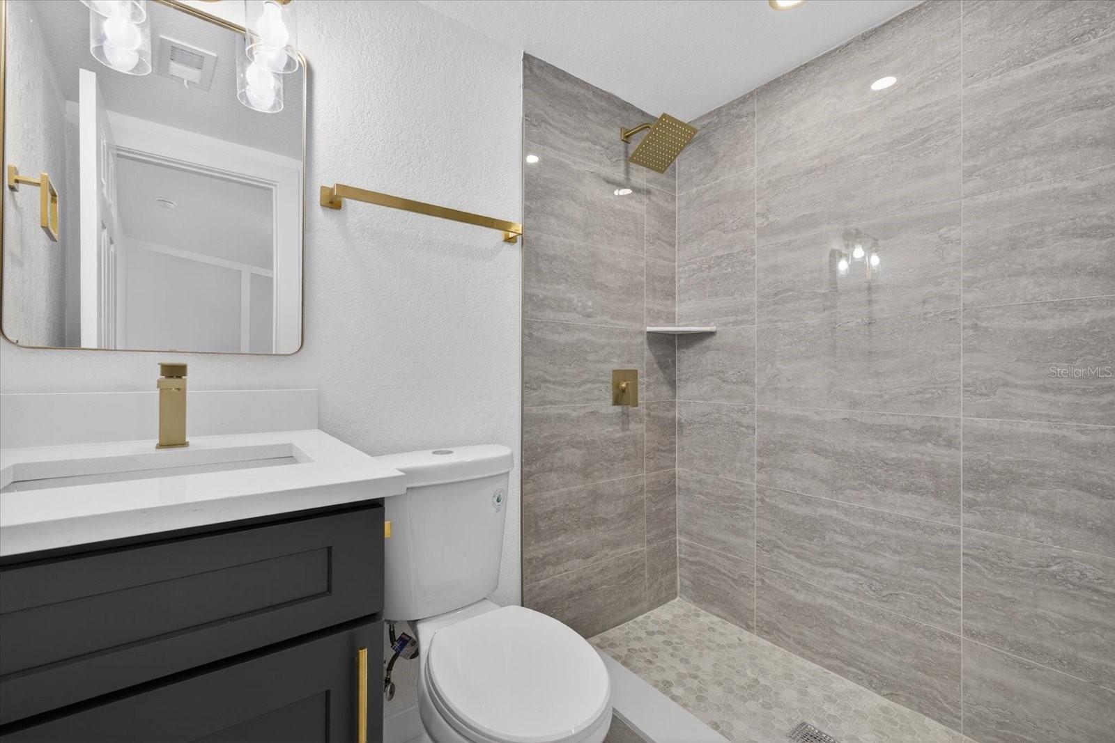 Image 42 of 43 For 2175 20th Avenue Sw