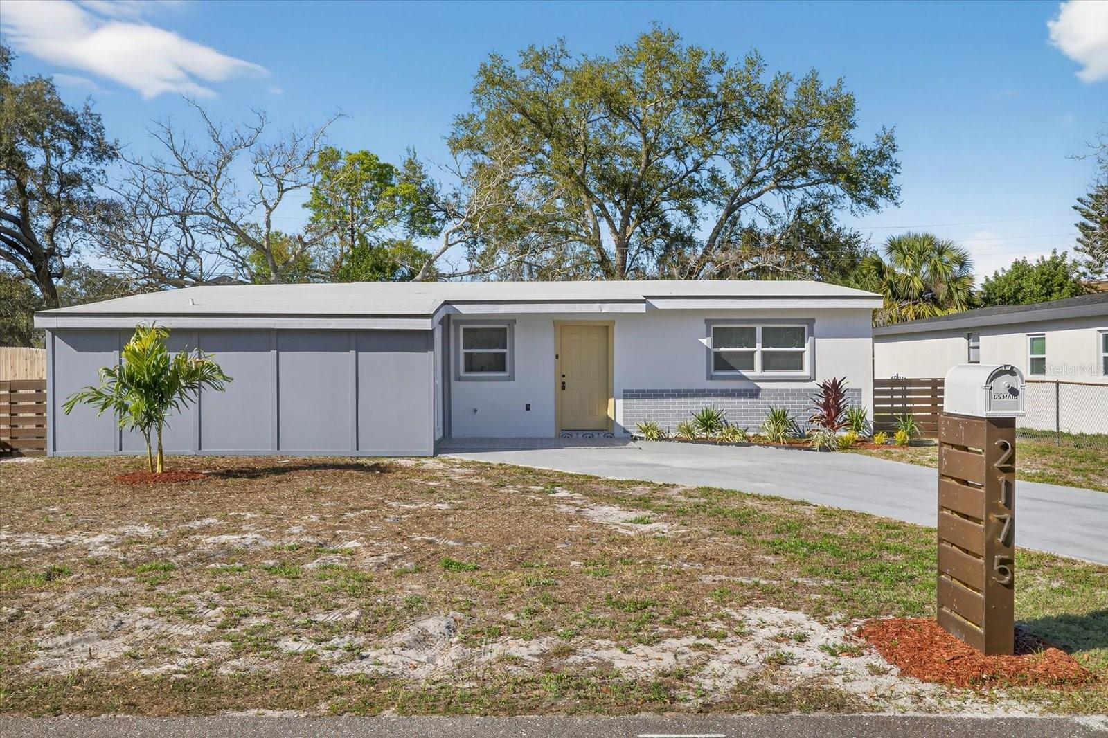 Image 5 of 43 For 2175 20th Avenue Sw