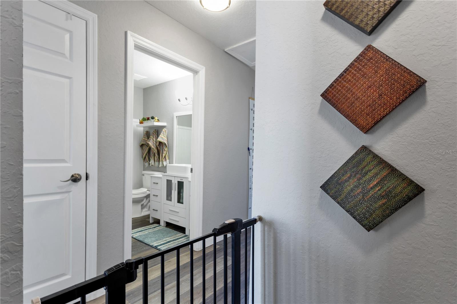 Image 23 of 47 For 3482 Kings Road 102