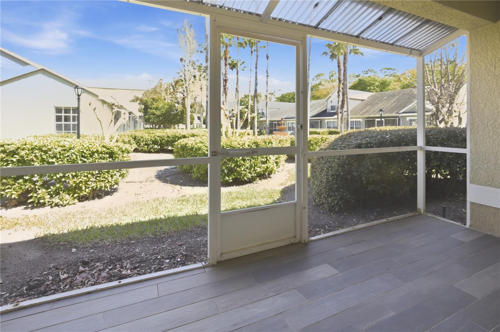 Image 31 of 47 For 3482 Kings Road 102