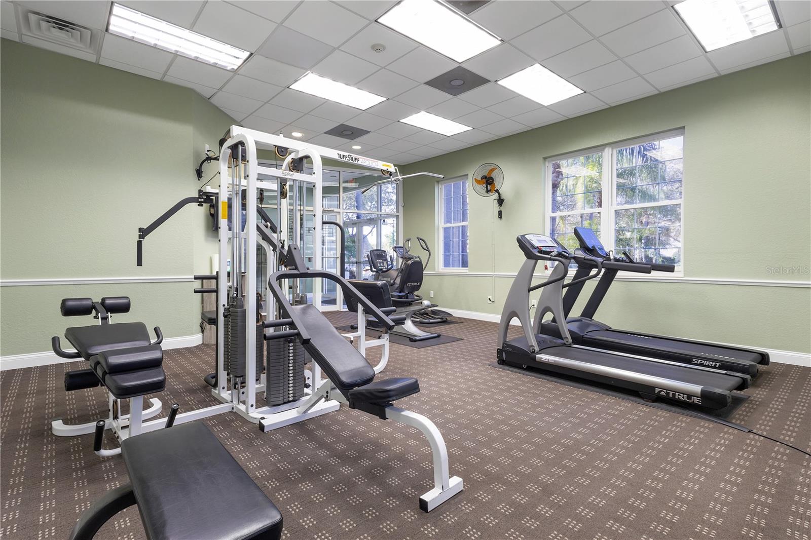 Image 36 of 47 For 3482 Kings Road 102